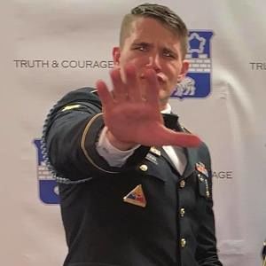 Meet your Posher, Scott